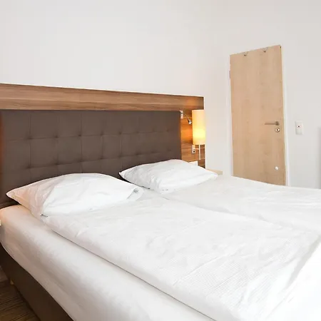 Residenz Hohe Lith 329 *